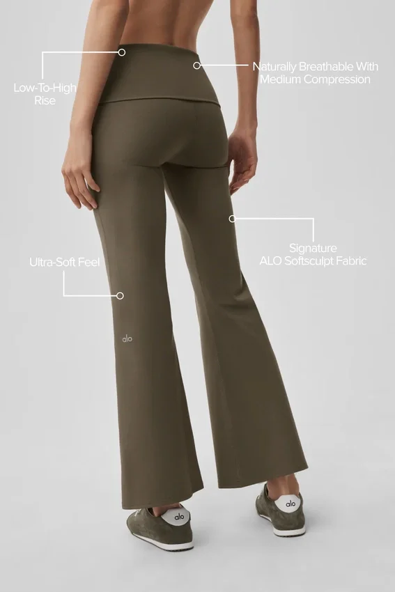 Alo Softsculpt 7/8 tights with a folded edge and widened leg – Olive Tree