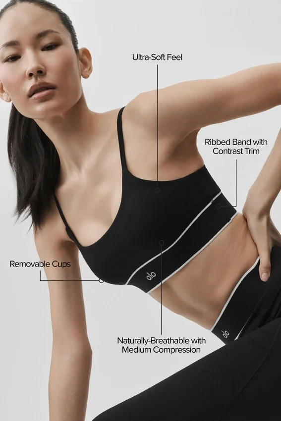 Alo Softsculpt Amp It up-BH – svart