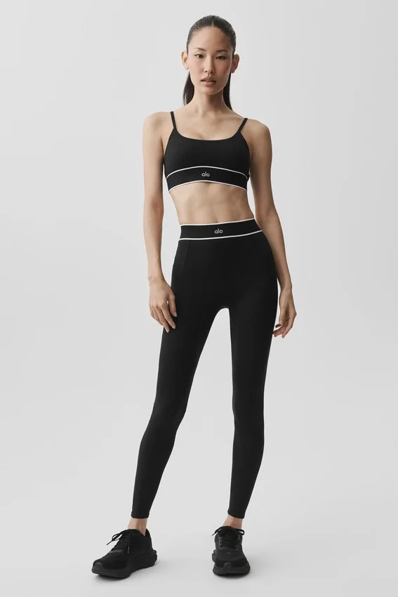 Alo Softsculpt Amp It up-BH – svart