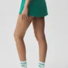 Alo Softsculpt Amp It up tennisskjørt – Emerald Isle