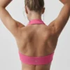 Alo Softsculpt Feel the Heat halterneck-BH – Paradise Pink