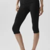 Alo Softsculpt Low-Rise Foldover Capri – Svart