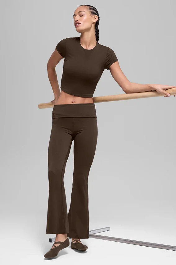 Alo Softsculpt Precision kortærmet topp – Espresso