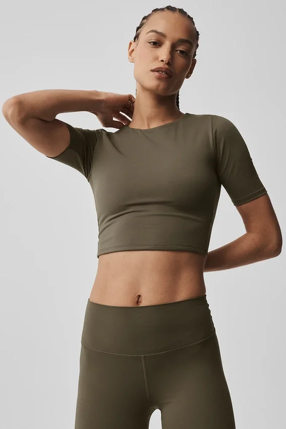 Alo Softsculpt Precision T-skjorte med halve ermer – Olive Tree