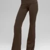 Alo Softsculpt tights with a folded lining and expanded leg – Espresso