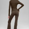 Alo Softsculpt tights with a folded lining and expanded leg – Espresso