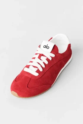 Alo Sunset Sneaker – Candy Heart Red