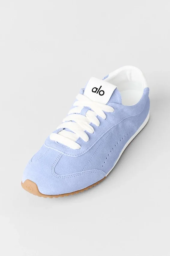 Alo Sunset Sneaker – Light Provence Blue