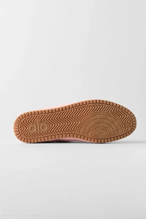 Alo Sunset Sneakers – solkysset rosa