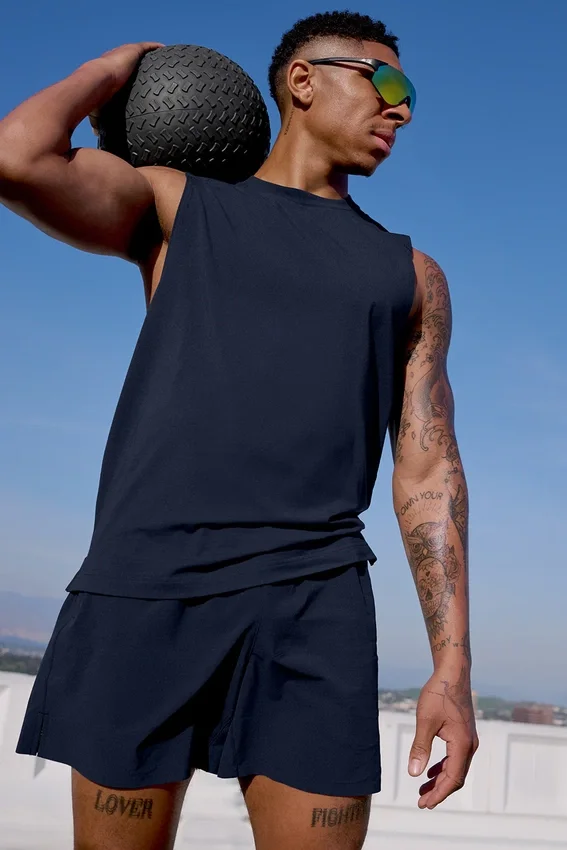 Alo Vapor Muscle Tank – Navy
