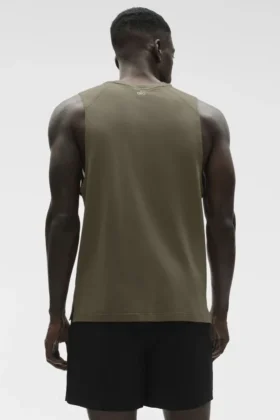 Alo Vapor Muscle Tank – Olive Tree