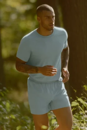 Alo Vapor T-skjorte med rund hals og korte ermer – Desert Sage