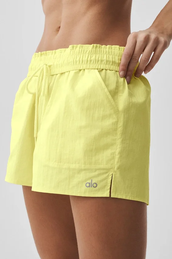 Alumni Shorts – Sunshine