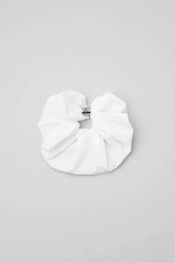 Bead It Oversized Scrunchie – hvit