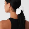 Bead It Oversized Scrunchie – hvit