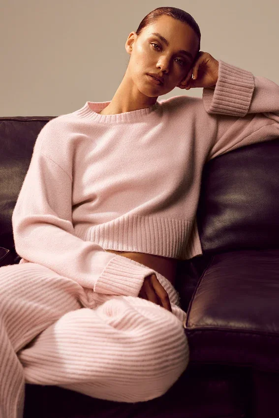 Cashmere Embrace-genser – Frosted Pink