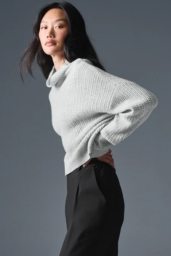 Cashmere Plush Waffle Turtleneck Gensere – Athletic Heather Grey