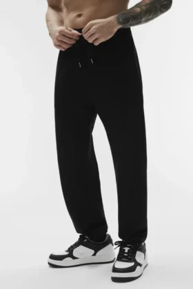 Chill joggebukser – svart