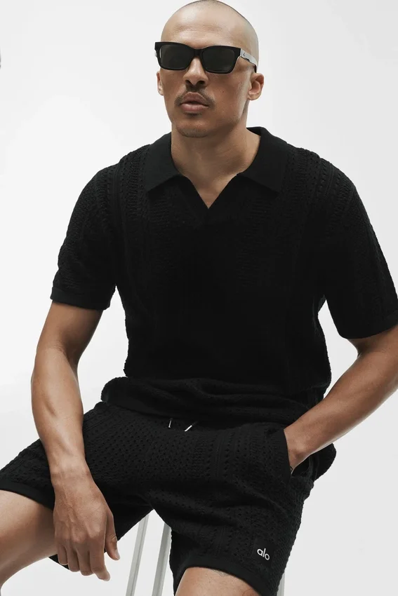 Coastline strikket poloshirt med korte ermer – svart