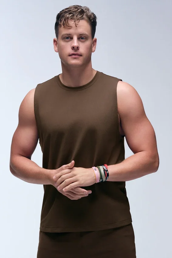 Conquer Muscle Tank – Espresso