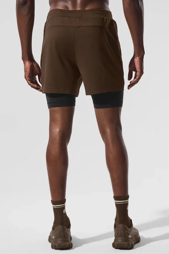 Conquer React 2-i-1 Performance-shorts – Espresso/svart