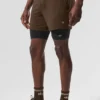 Conquer React 2-i-1 Performance-shorts – Espresso/svart