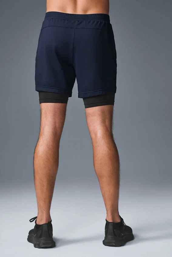 Conquer React 2-i-1 Performance-shorts – marineblå/svart