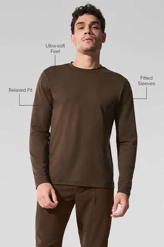 Conquer Reform langermet genser med rund hals – Espresso