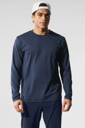 Conquer Reform langermet genser med rund hals – Navy