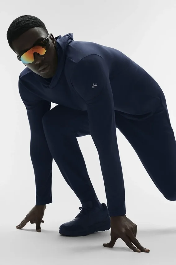 Conquer Reform langermet med hette – Navy