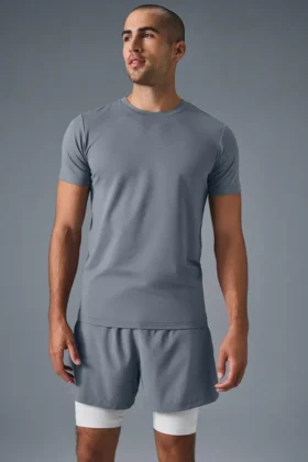 Conquer Reform T-skjorte med rund hals og korte ermer – Steel Grey