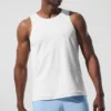 Conquer Tank – hvit