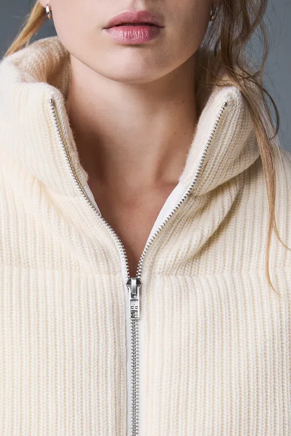 Darling Strikkegenser Puffer – Elfenben