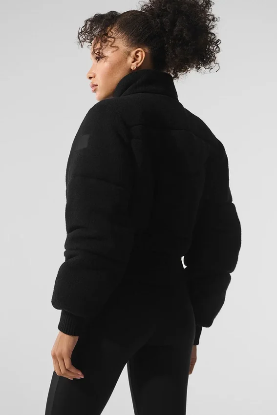 Darling Strikkegenser Puffer – svart