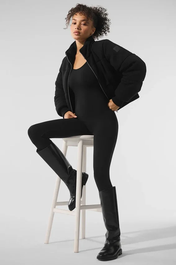 Darling Strikkegenser Puffer – svart
