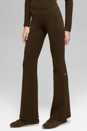 Denimstrikkede High-Waist-bukser med utvidet ben – Espresso/svart