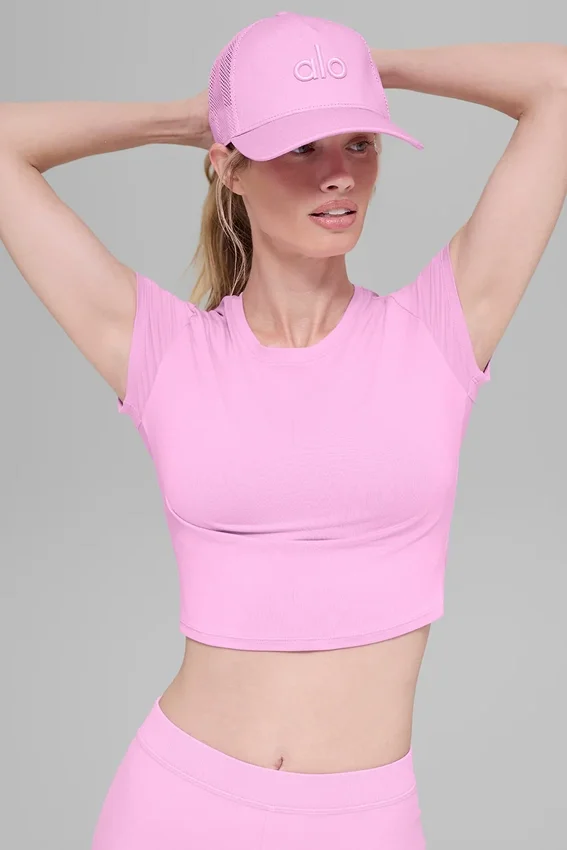 District Trucker-cap – Candy Heart Pink