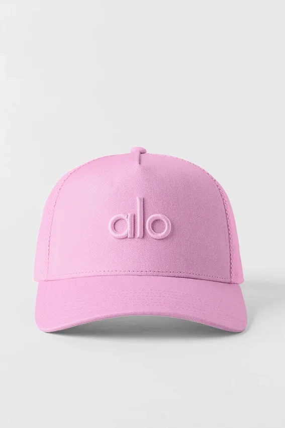 District Trucker-cap – Candy Heart Pink