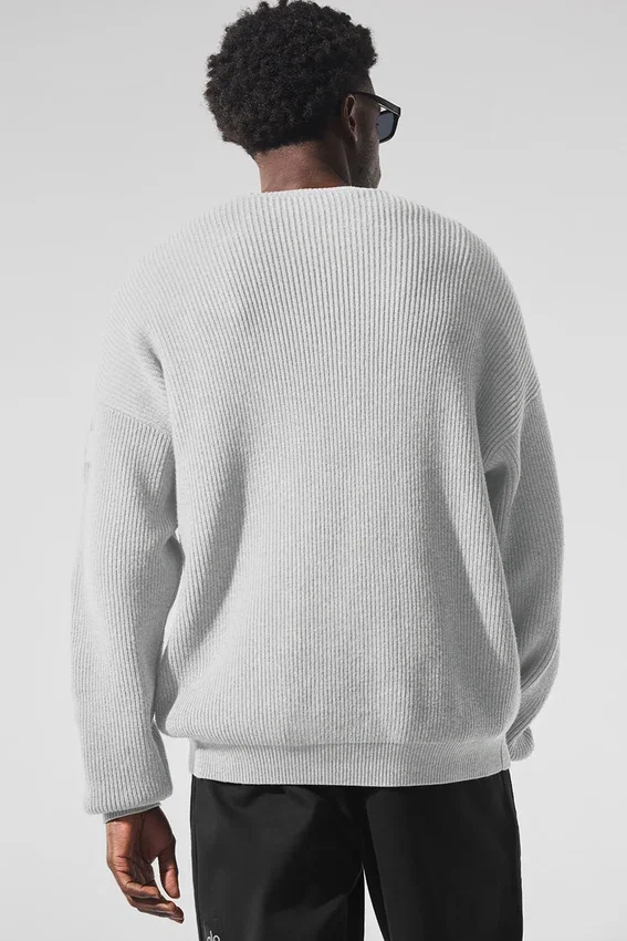 Domain ribbestrikket strikkegenser med rund hals – Athletic Heather Grey