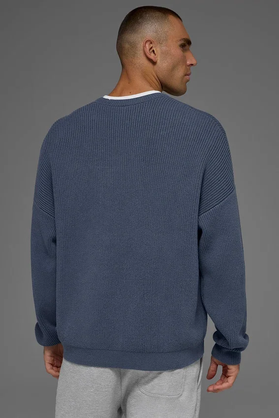 Domain ribbestrikket strikkegenser med rund hals – Bluestone