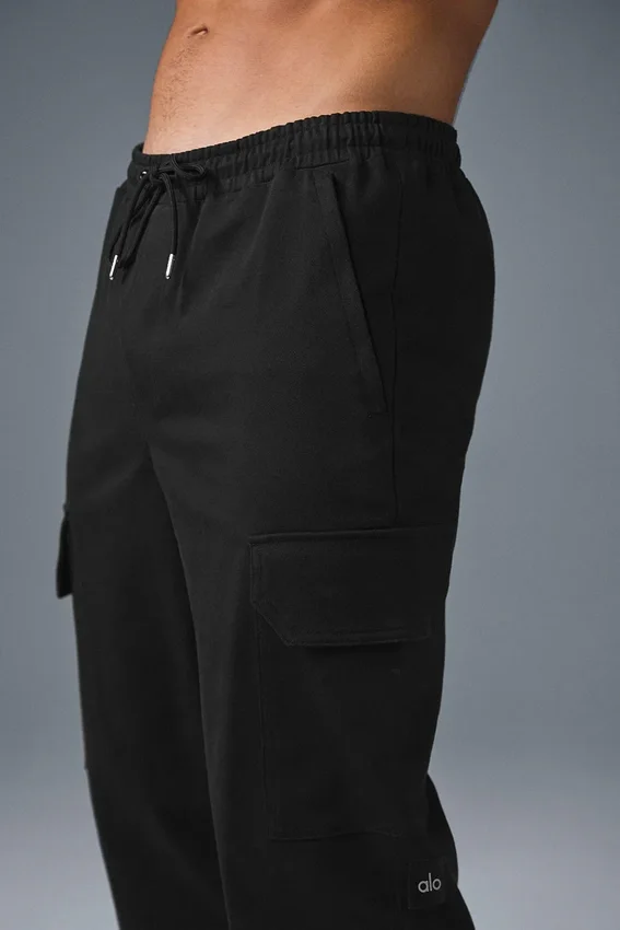 Edition joggebukse i suede-look – svart
