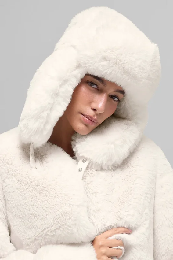 Faux Fur Starstruck Hat – Ivory