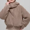 Foxy Sherpa-jakke – Chai Latte