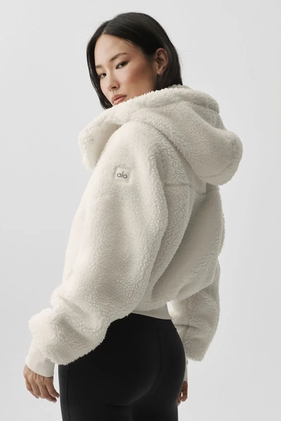 Foxy Sherpa-jakke – elfenben