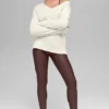 Genser i ull og kashmir fra New Class med V-hals og oversized passform – Ivory