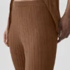 Genserstrikkede High-Waist bukser med rette ben – «Sunlit» – solkysset brun