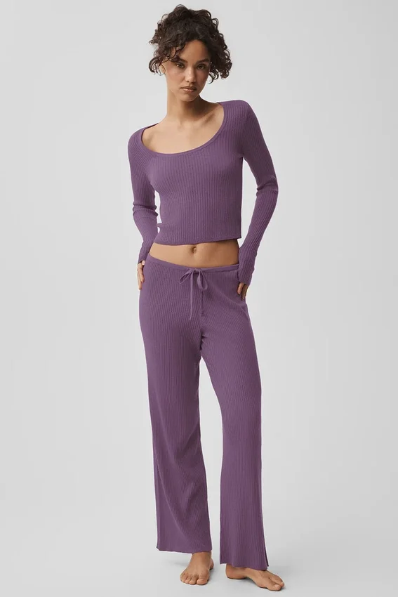 Unwind-strikkegenser langermet – Plum Kiss