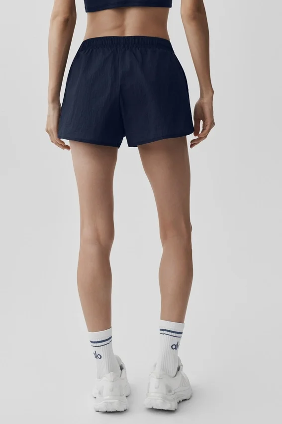 Go Time-shorts med middels høy midje – Navy