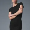 Goddess ribbet kjole med korte ermer – svart