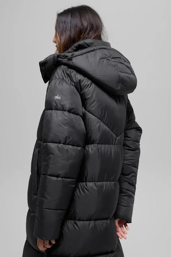 Gold Rush Puffer Trench – svart